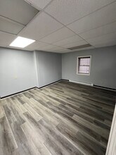 34 N Baltimore Ave in Mt Holly Springs, PA - Building Photo - Building Photo