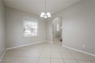 628 Creuset Ave S in Lehigh Acres, FL - Building Photo - Building Photo