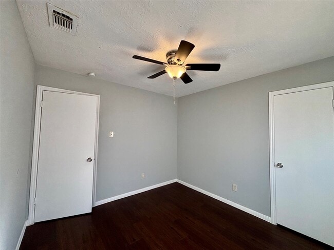 property at 15846 Blueridge Rd