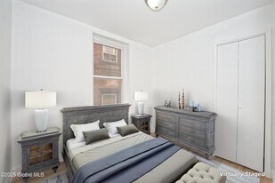 34 Vliet St in Cohoes, NY - Building Photo