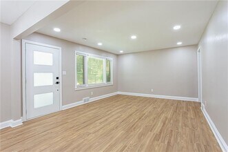 629 Clairmont Cir in Decatur, GA - Building Photo - Building Photo