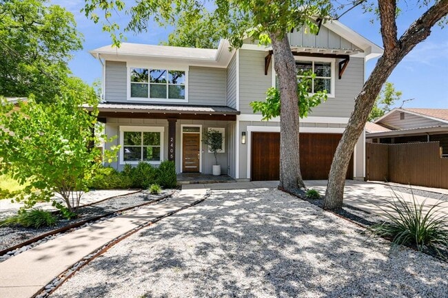 property at 2405 S 2nd St