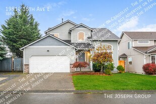 19814 15th Avenue E in Spanaway, WA - Building Photo