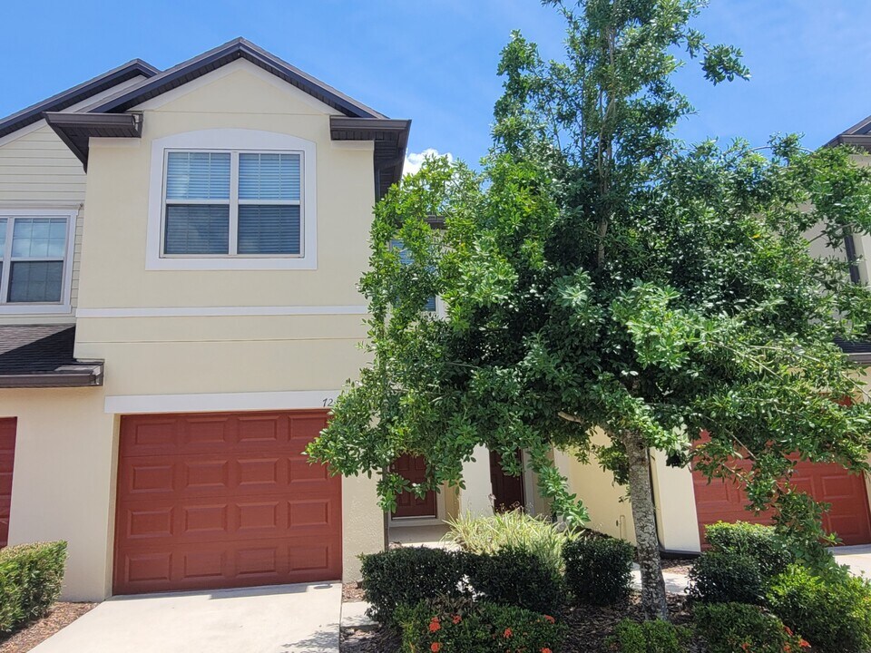 724 Virtuoso Ln in Orlando, FL - Building Photo