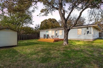 1609 Chatham Ave in Austin, TX - Building Photo - Building Photo