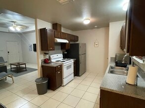 3312 Turquia in Brownsville, TX - Building Photo - Building Photo