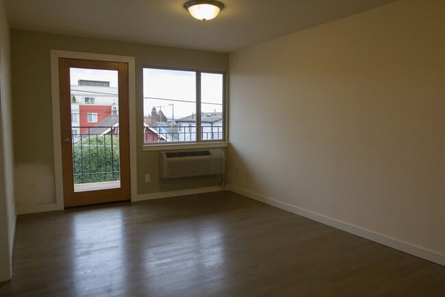 property at 4431 Evanston Ave N