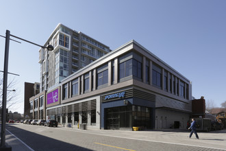 125 Marche Way in Ottawa, ON - Building Photo - Building Photo