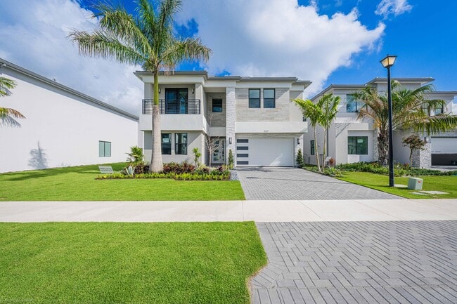 9147 Silver Marsh Ln in Boca Raton, FL - Building Photo - Building Photo
