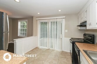 3100 Forestside Ct in Atlanta, GA - Building Photo - Building Photo