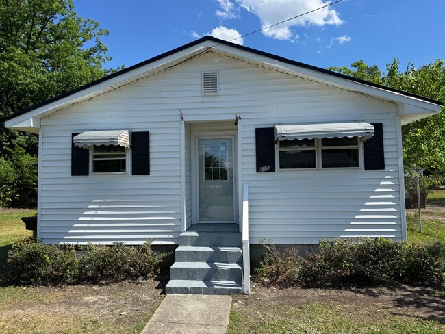 property at 515 E Wilson St