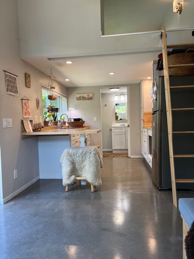 1128 Buchon St in San Luis Obispo, CA - Foto de edificio - Building Photo