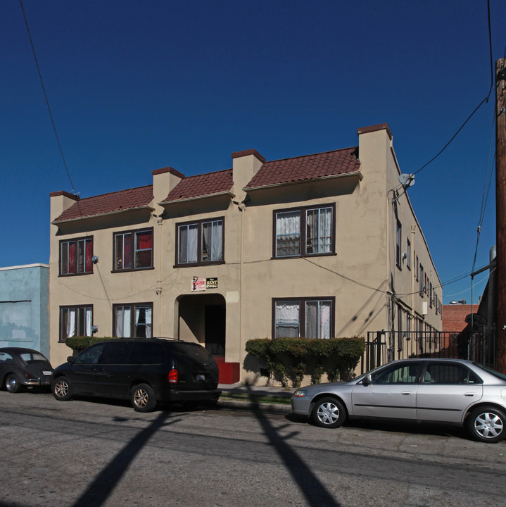 239 W 25th St in Los Angeles, CA - Foto de edificio