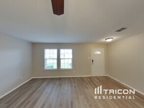 1317 Gayle St in Burleson, TX - Building Photo - Building Photo