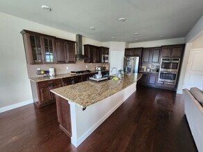 3921 174th Pl SE in Bothell, WA - Building Photo - Building Photo