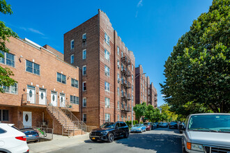 40 Tehama St in Brooklyn, NY - Foto de edificio - Building Photo