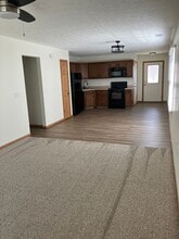 1046 Laurel Tree Ct in Troy, OH - Building Photo - Building Photo