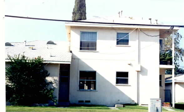 3204 Tyler Ave in El Monte, CA - Building Photo