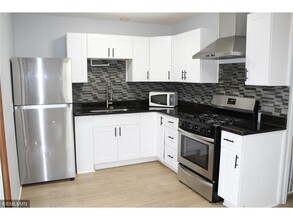 5324 48th Ave N in Minneapolis, MN - Building Photo - Building Photo