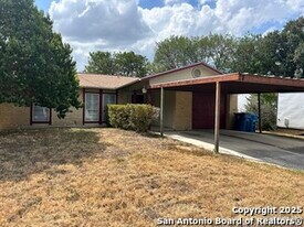 809 Hickory Hill Dr in San Antonio, TX - Building Photo