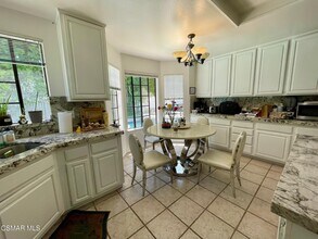 5580 Eagle Point Cir in Westlake Village, CA - Building Photo - Building Photo