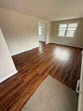 136-138-138 W Yarmouth Rd in Yarmouth, MA - Building Photo - Building Photo