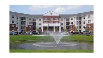 Woodlands at Phoebus in Hampton, VA - Building Photo - Building Photo