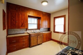 2048 N 50th Ave in Omaha, NE - Building Photo - Building Photo