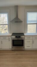 44 E Bowery St, Unit 1 in Newport, RI - Building Photo - Building Photo