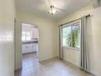 1090 NE 115th St photo'