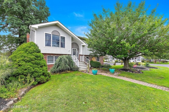 14 S Rd in Monmouth Beach, NJ - Building Photo - Building Photo