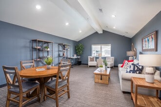 Hickory Grove in Belle Plaine, MN - Foto de edificio - Interior Photo