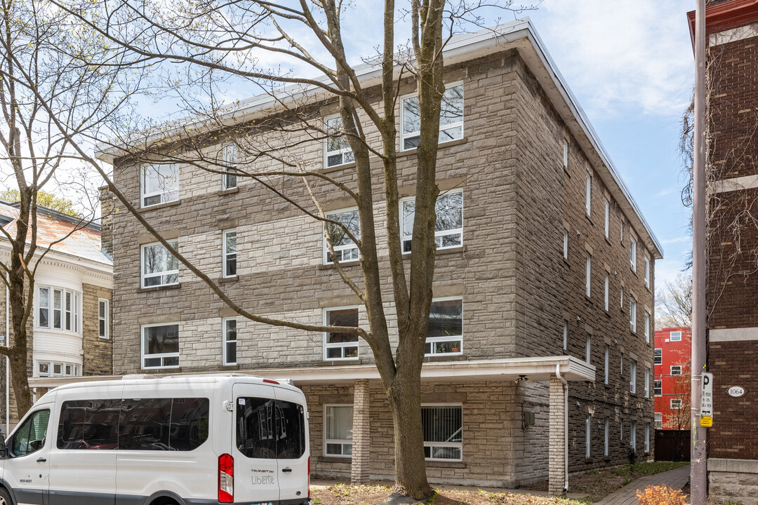 1080 Des Érables Av in Québec, QC - Building Photo