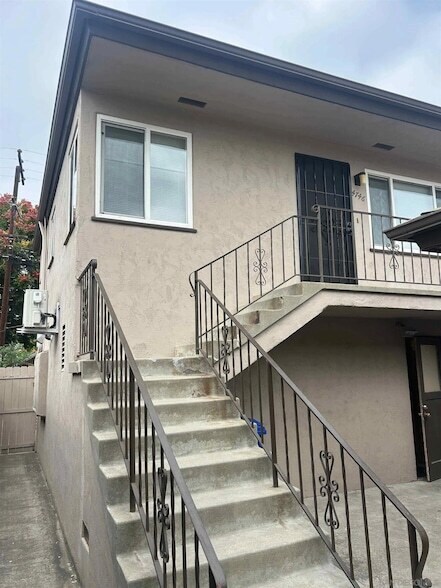 4746 Marlborough Dr in San Diego, CA - Foto de edificio - Building Photo