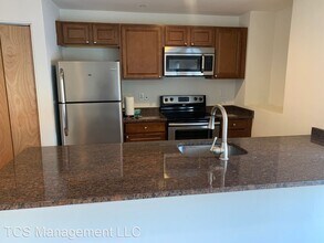 530 S 2nd St in Philadelphia, PA - Building Photo - Building Photo