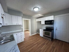 1813 E 30th St in Lorain, OH - Building Photo - Building Photo