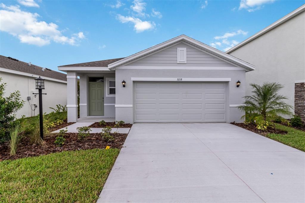 3218 Bitterroot Ln in Lakewood Ranch, FL - Building Photo