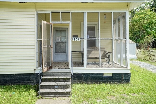 804 Delaware Ave in Burlington, NC - Building Photo - Building Photo