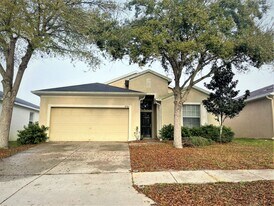 8761 Fetterbush Ct in Brooksville, FL - Building Photo
