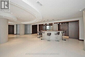 220-1220 Burnhamthorpe Rd W in Mississauga, ON - Building Photo - Building Photo