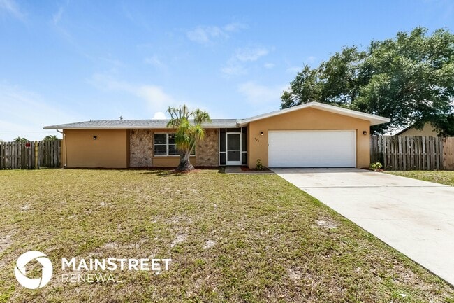 property at 928 SE 35th St