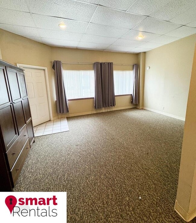 property at 3555 Louisiana Ave