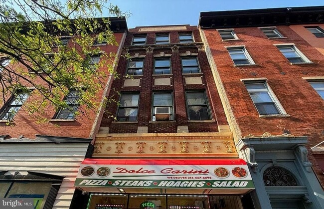 property at 1929 Chestnut St