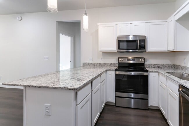 The Lakewood House Apartments