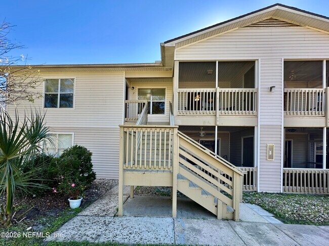 1600 Big Tree Rd in South Daytona, FL - Building Photo - Building Photo