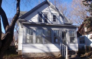 2623 N Humboldt Ave in Minneapolis, MN - Building Photo