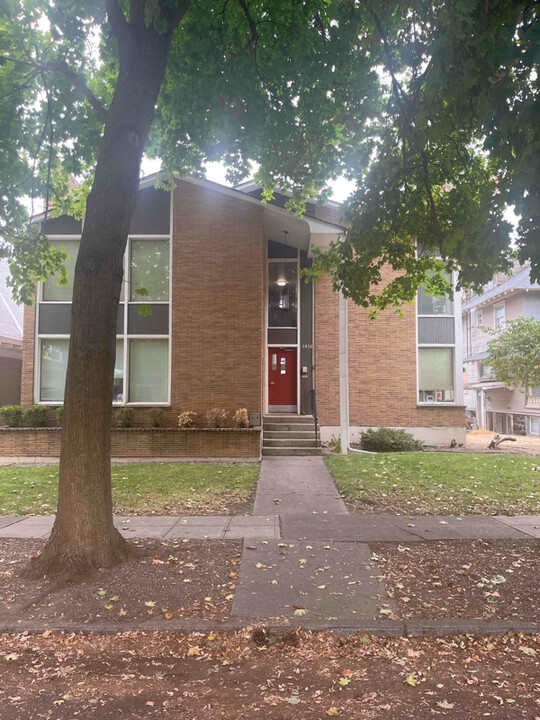 1418 W Tenth Ave-Unit -3 in Spokane, WA - Building Photo