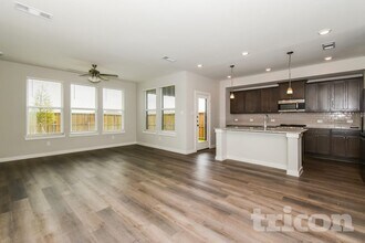 2589 Dulaney Dr in McKinney, TX - Foto de edificio - Building Photo