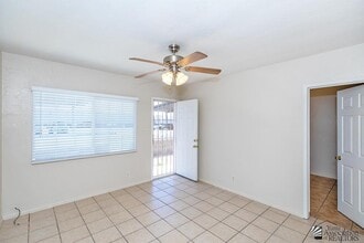 880 W 22nd St in Yuma, AZ - Building Photo - Building Photo