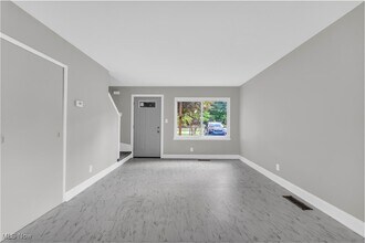 4106 Fulton Pkwy in Cleveland, OH - Foto de edificio - Building Photo